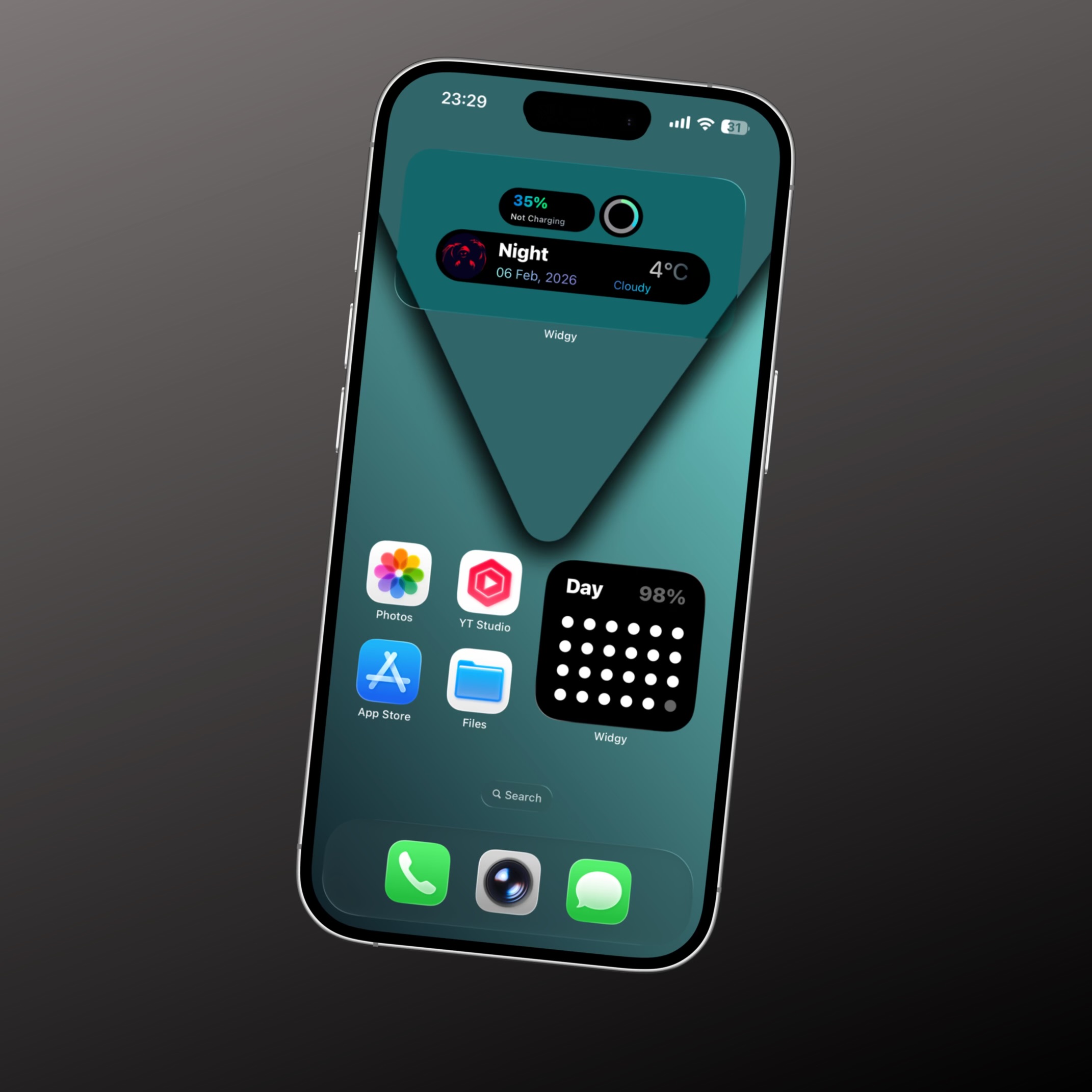 Clean iPhone homescreen setup